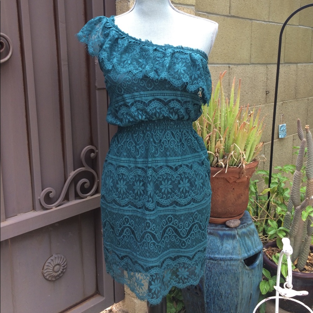 *Dress Sale! 2 dresses for $20* Chelsea & Violet